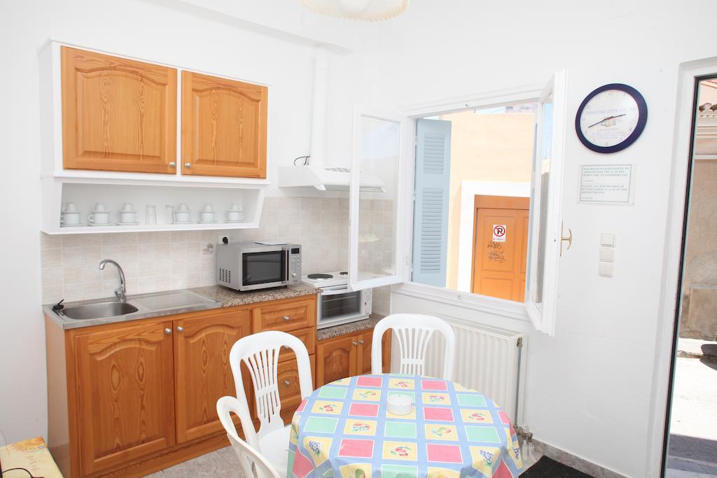 Afroditi Syros Ermoúpoli Chambre photo